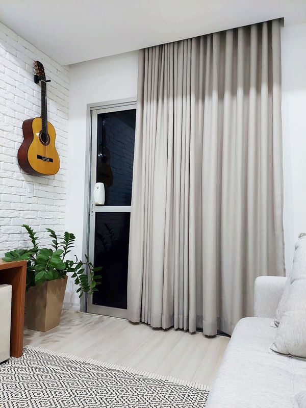 Para Trilho Simples - 200cm x 248cm - Linho Gaze Areia com Forro Blackout Marfim · Robson Chaves