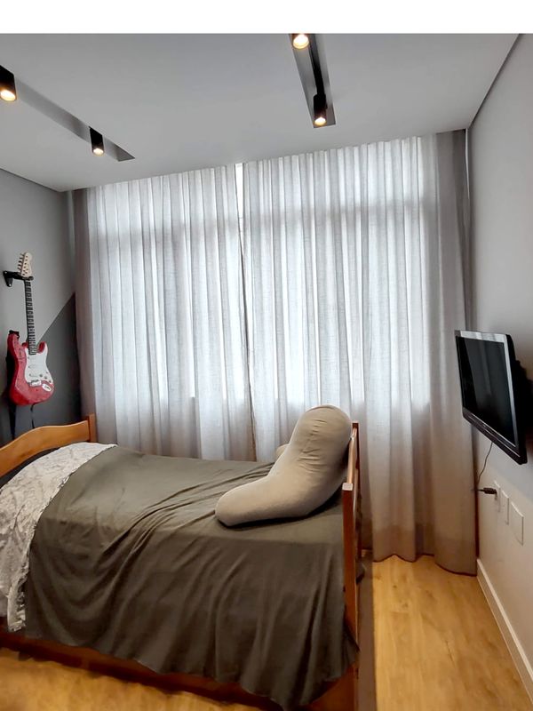 Para Trilho Simples: 288 cm x 280 cm - Linho Gaze Cinza com Forro de Microfibra · Luís Henrique