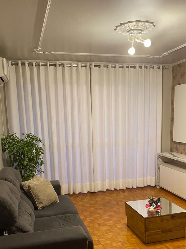 Cortina de Ilhós - 320cm x 247cm - Gaze Off White com Microfibra Branca · Angélica Gottardi