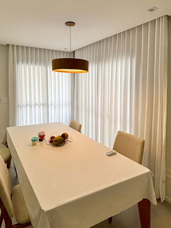 Para Trilho Simples: 250 cm x 258 cm - Linho Gaze Branco com Forro de Microfibra · Dener Mendonça
