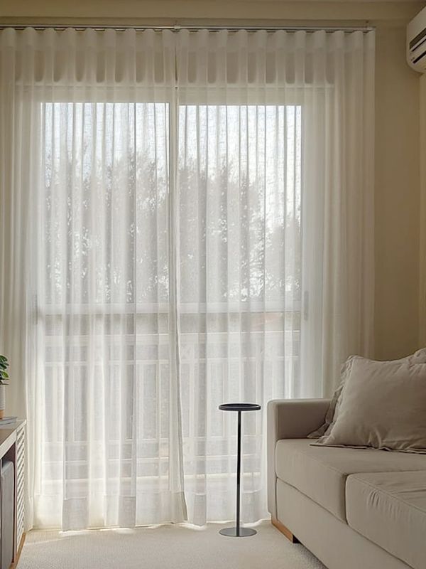 Para Trilho Simples: 200 cm x 240 cm - Linho Gaze Off White (sem forro) · Axilem Barbosa