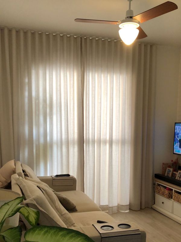 Para Trilho Simples - 200cm x 262cm - Linho Gaze Areia com Forro de Microfibra · Juliana